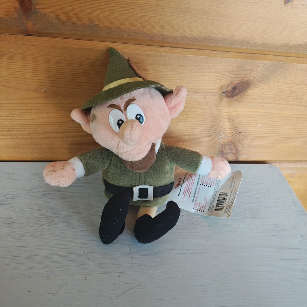 Boss Elf Rudolph Island of Misfit Toys Vintage 1999 Stuffins CVS 9" Plush W Tags